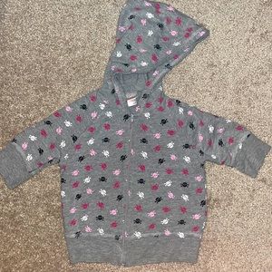 Xhilaration girls heart skull & crossbone zip up size 6